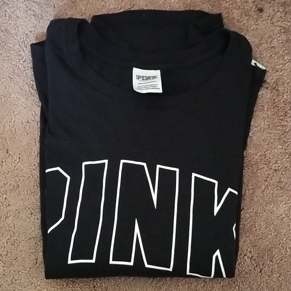 long sleeve t-shirt